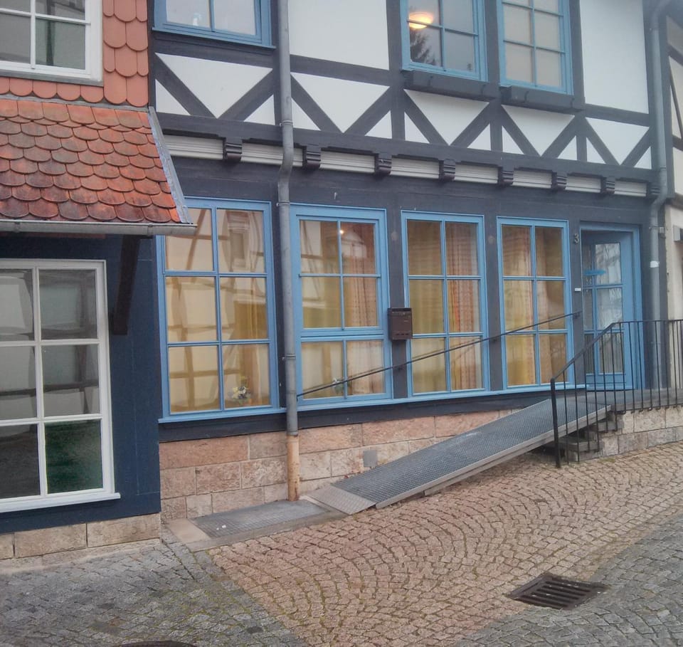 Property building, Facade/entrance