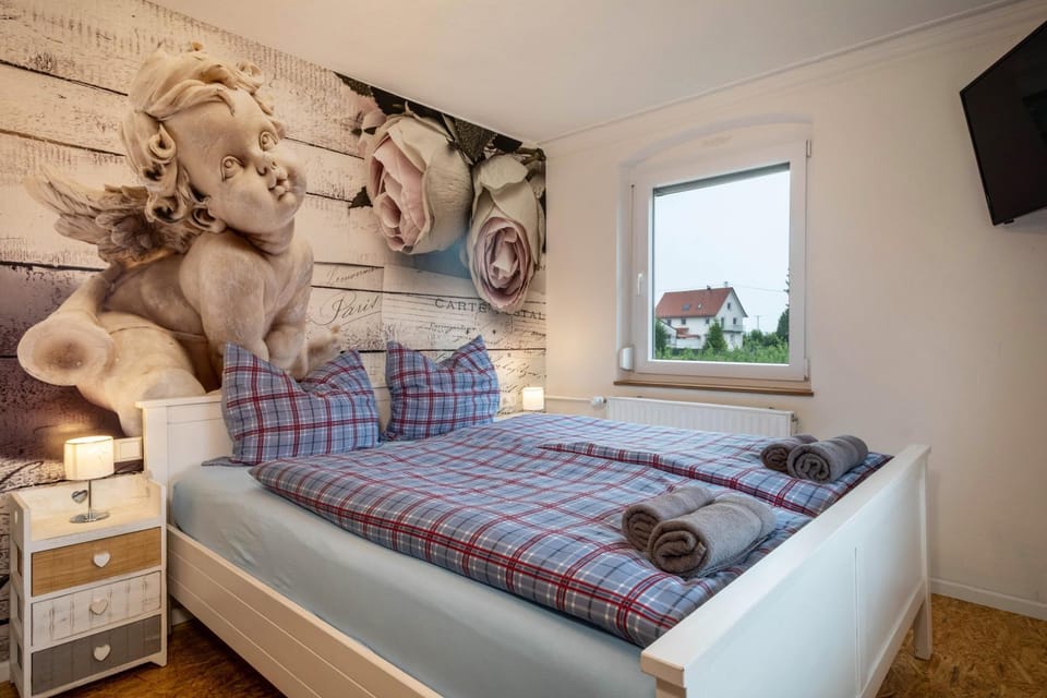 Living room, Bedroom