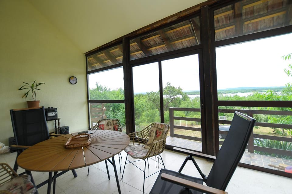 Balcony/Terrace, Seating area