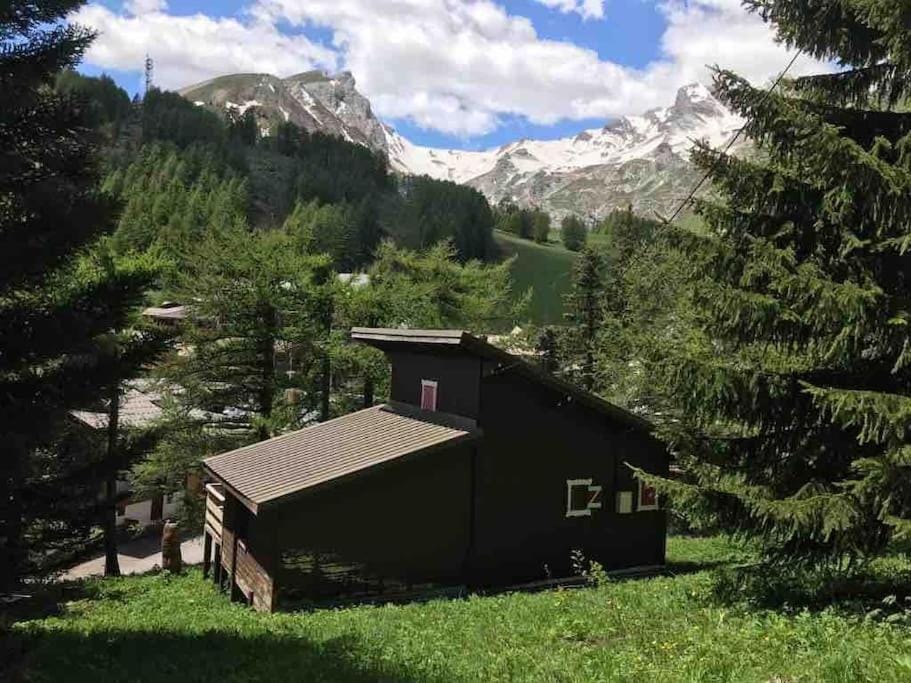 Property building, Mountain view