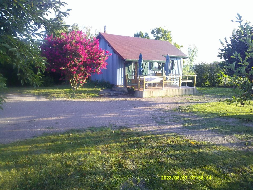 a l'orée de tronçais Chalet in Centre-Val de Loire