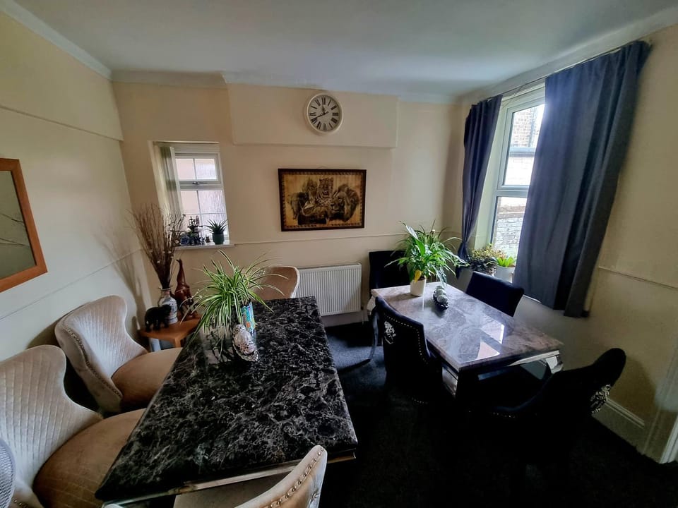 Windmill Guest House Bed and Breakfast in Bridlington