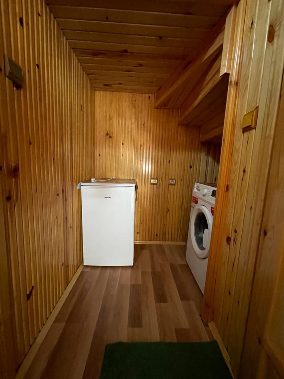 laundry, kitchen