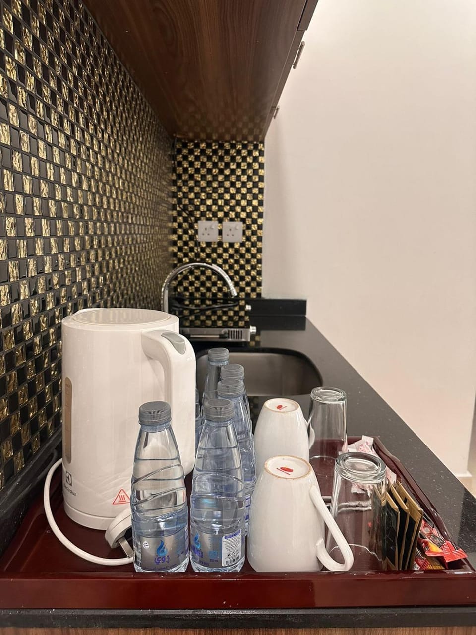 Coffee/tea facilities, Kitchen or kitchenette