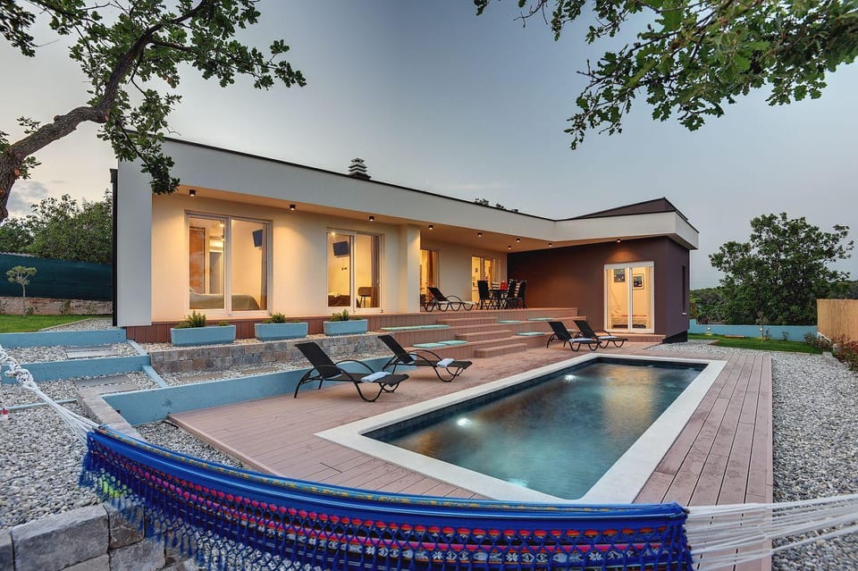 Villa mit privatem Pool nur wenige Minuten von den Stränden House in Pula