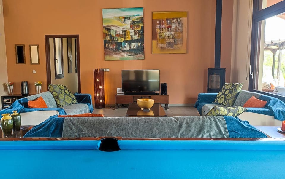 TV and multimedia, Living room