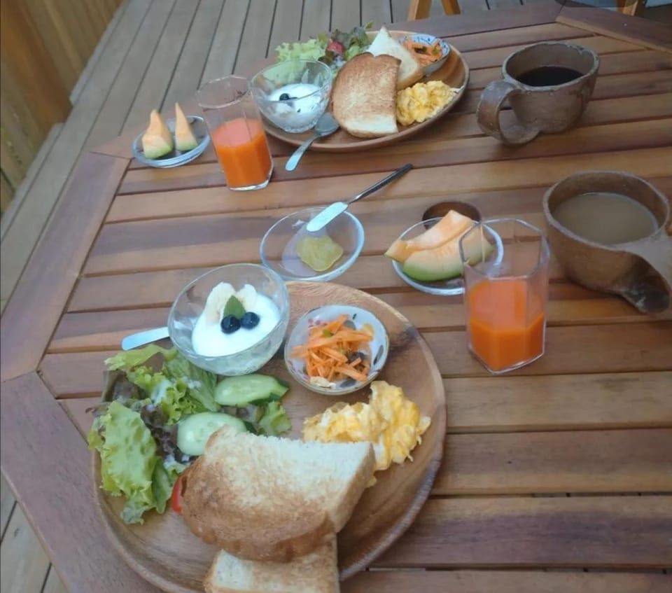 Breakfast