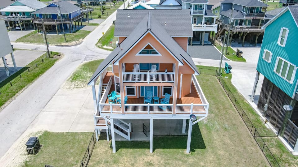 Property building, Bird's eye view