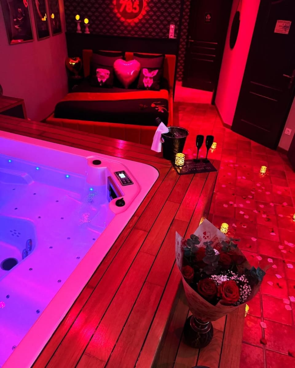 Hot Tub