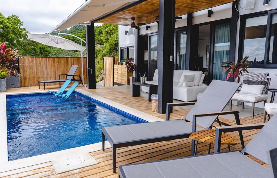 Patio, Swimming pool