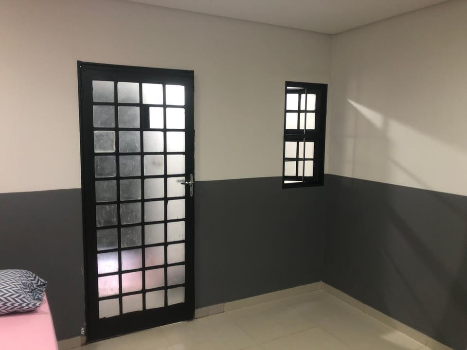 Suítes Saraiva Bed and Breakfast in Uberlândia
