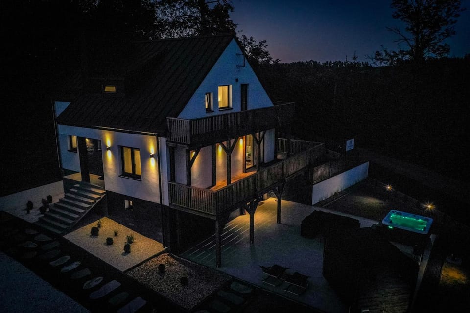 Nini House Dunajek Villa in Lithuania