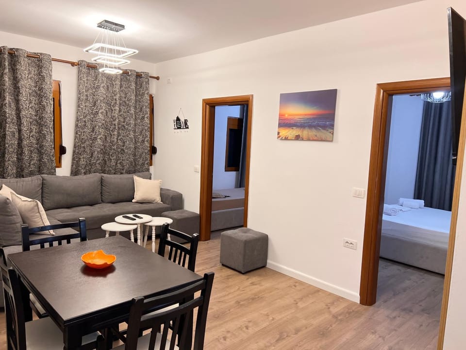 Living room, Seating area, Dining area