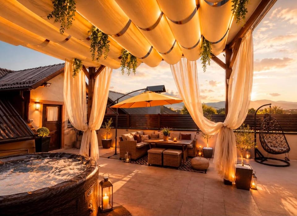 Patio, Day, Natural landscape, Hot Tub, View (from property/room), Balcony/Terrace, Seating area, sunbed