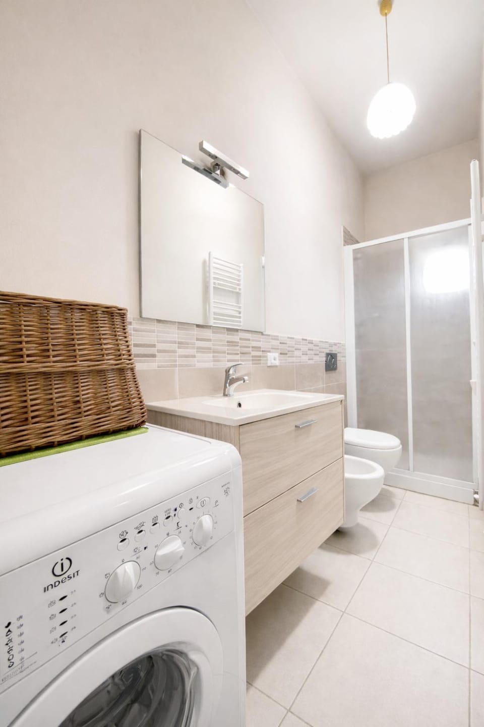 Shower, Bathroom, washing machine, washing machine