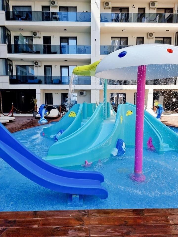 Resort Promenada Apartment in Constanța County
