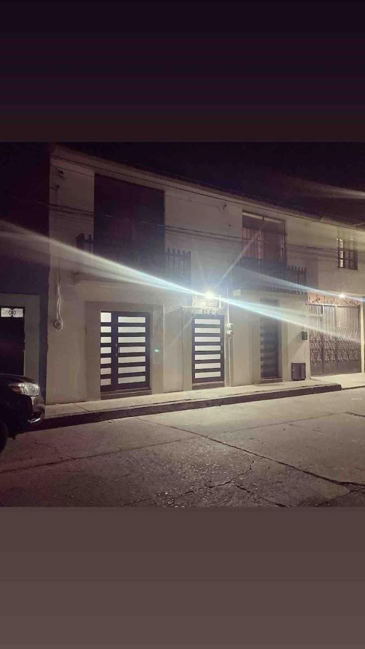 STUDIO RECIEN RENOVADO EN EL CENTRO DE LA CIUDAD DE MORELIA. Apartment in Morelia