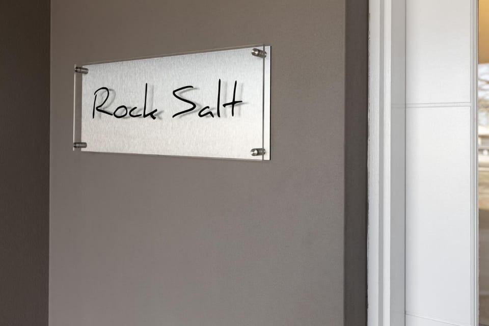 Rock Salt by Experience Jervis Bay House in Huskisson