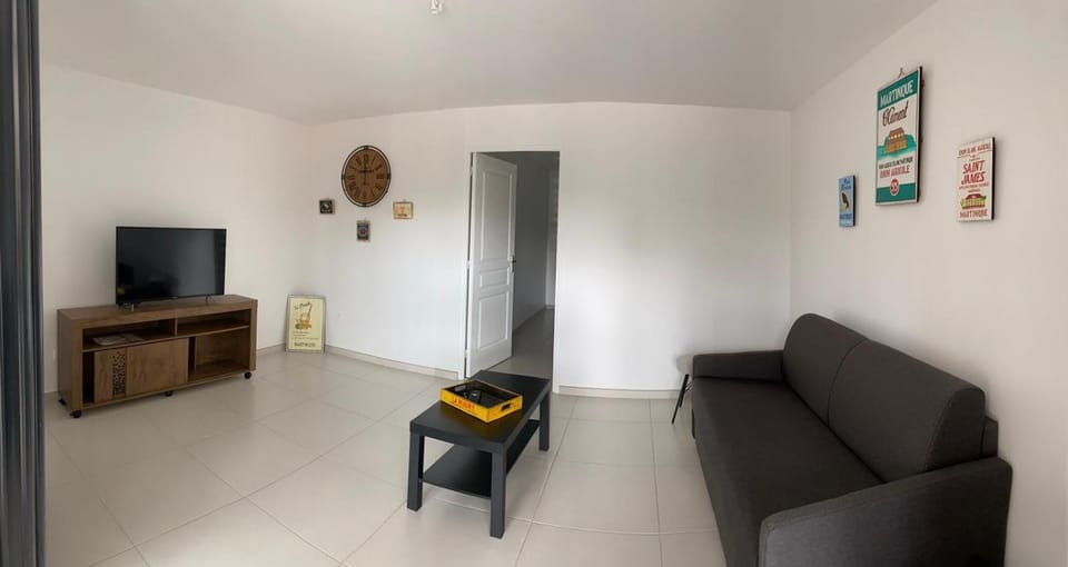 KAZ'ANTILLAISE TI LUCA APPARTEMENT 3/4 PERS. Apartment in Martinique