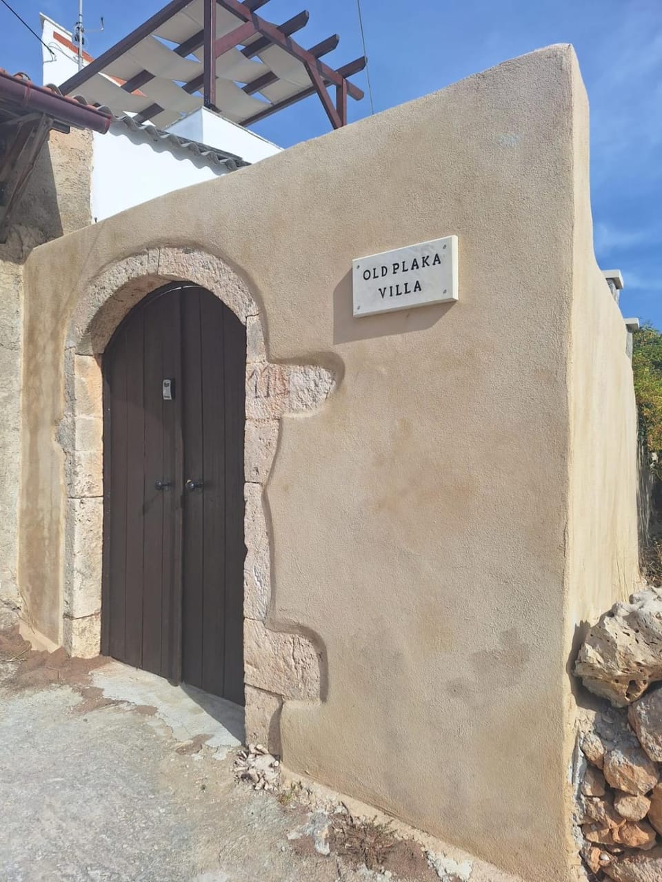 Facade/entrance