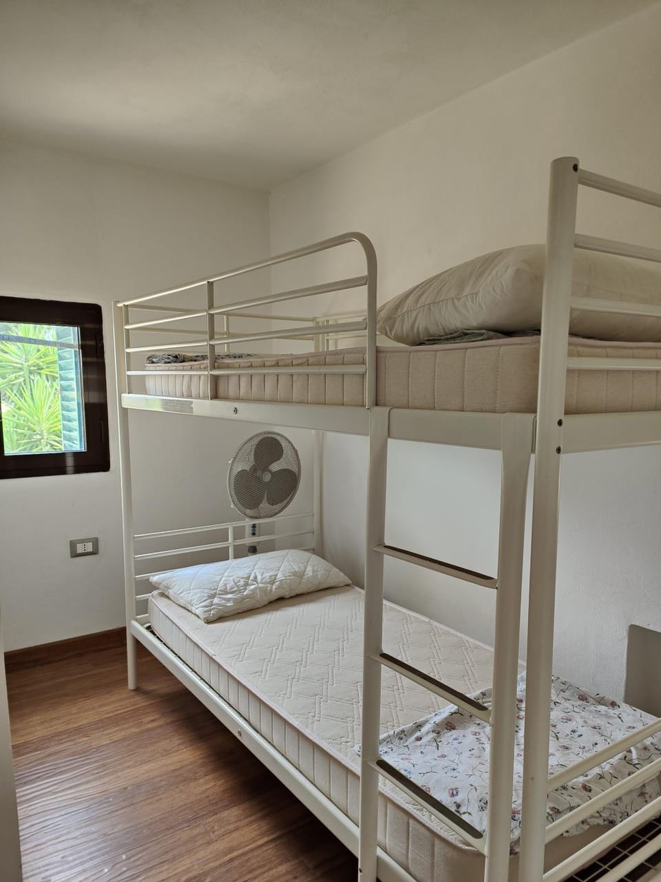bunk bed