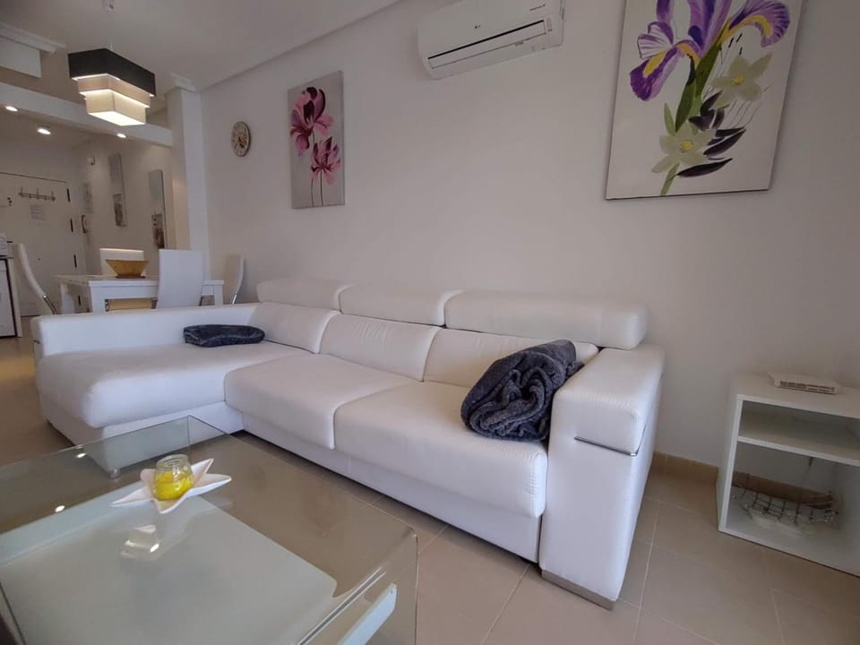 Lovely apartment with pool view Apartment in Vega Baja del Segura