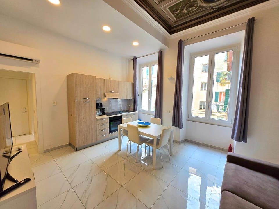 Living room, kitchen