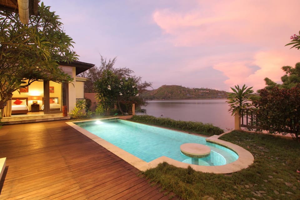 Pool view, Swimming pool