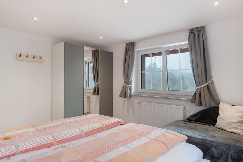 Living room, Bedroom