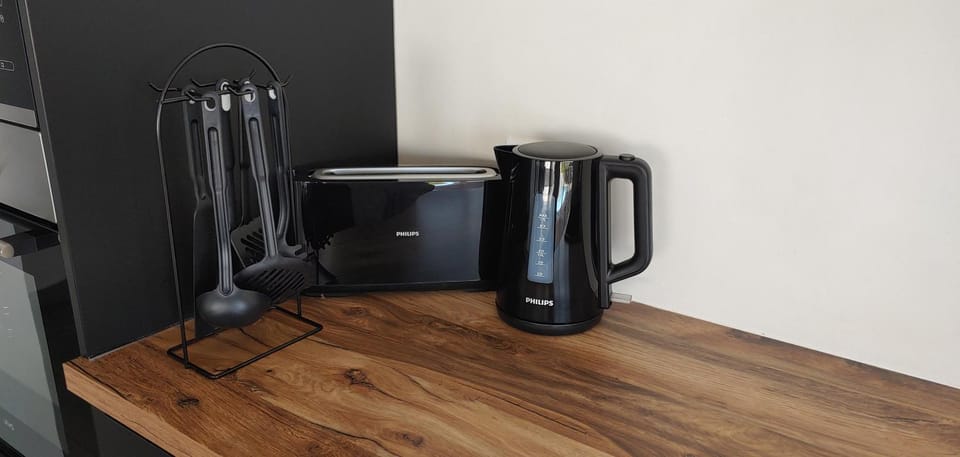 Coffee/tea facilities, kitchen