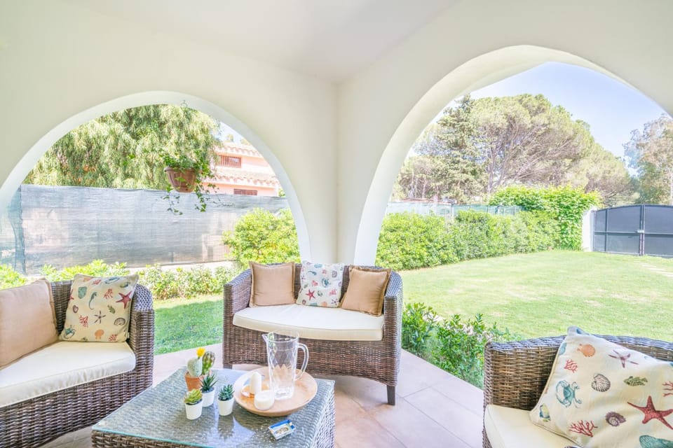 Patio, Garden view