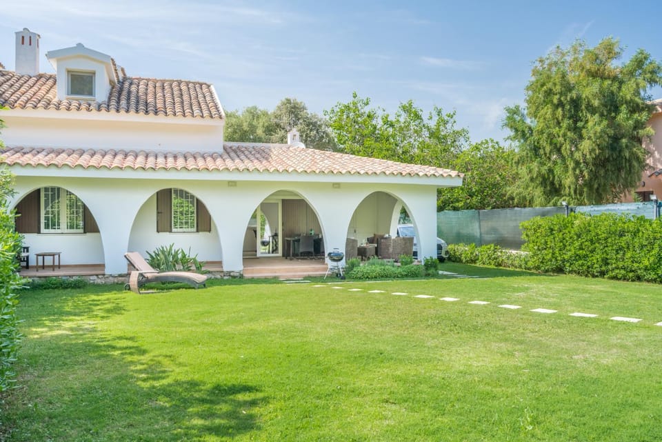 Property building, Garden