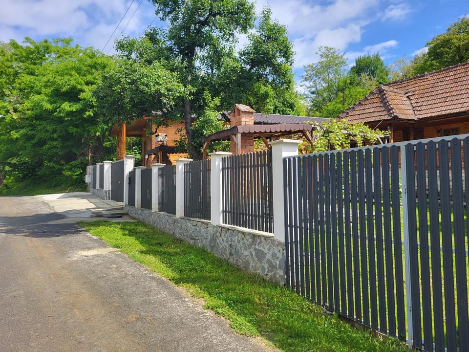 Cabana Beta Bed and Breakfast in Romania