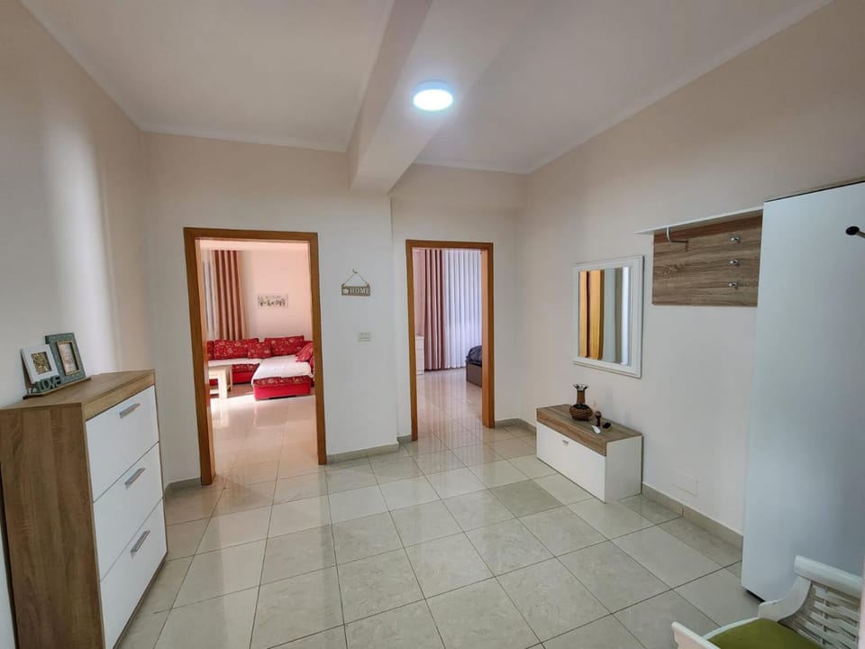 Jozi Kaiser Apartment 2 Apartment in Tirana County, Albania