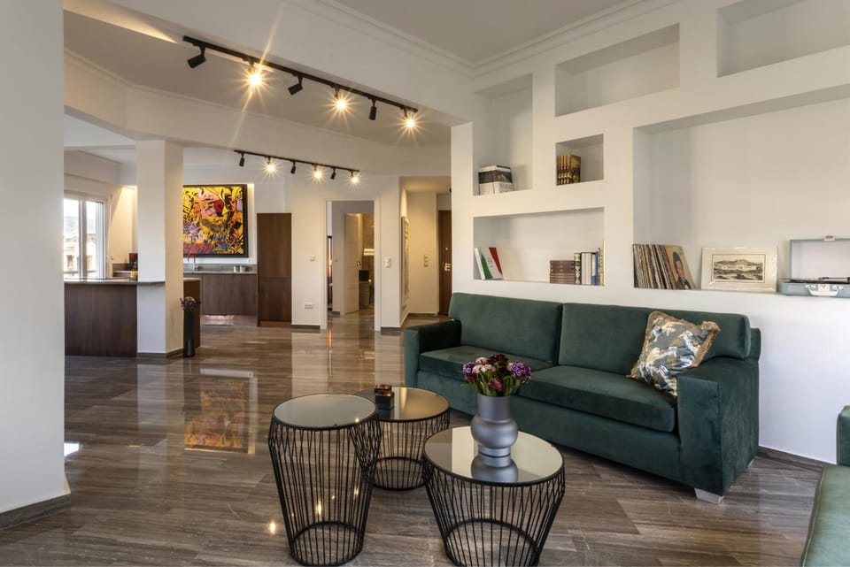 Communal lounge/ TV room, Living room