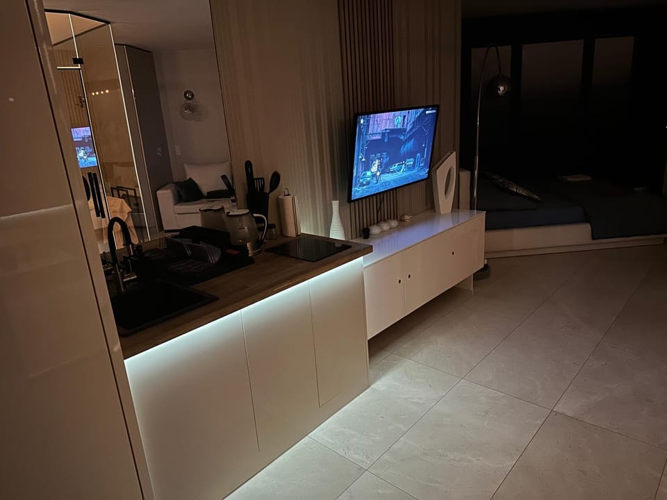 TV and multimedia