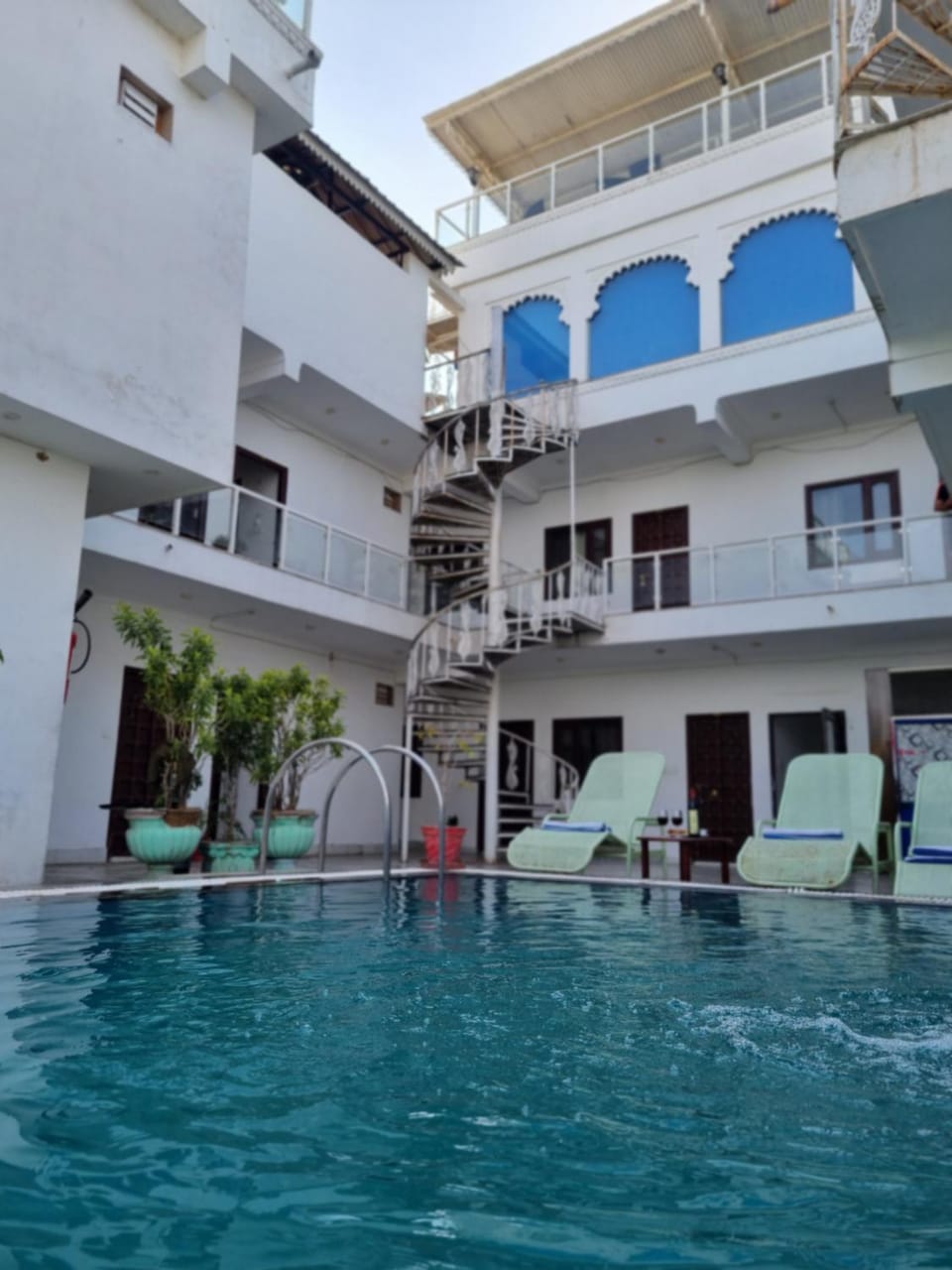 Property building, Swimming pool