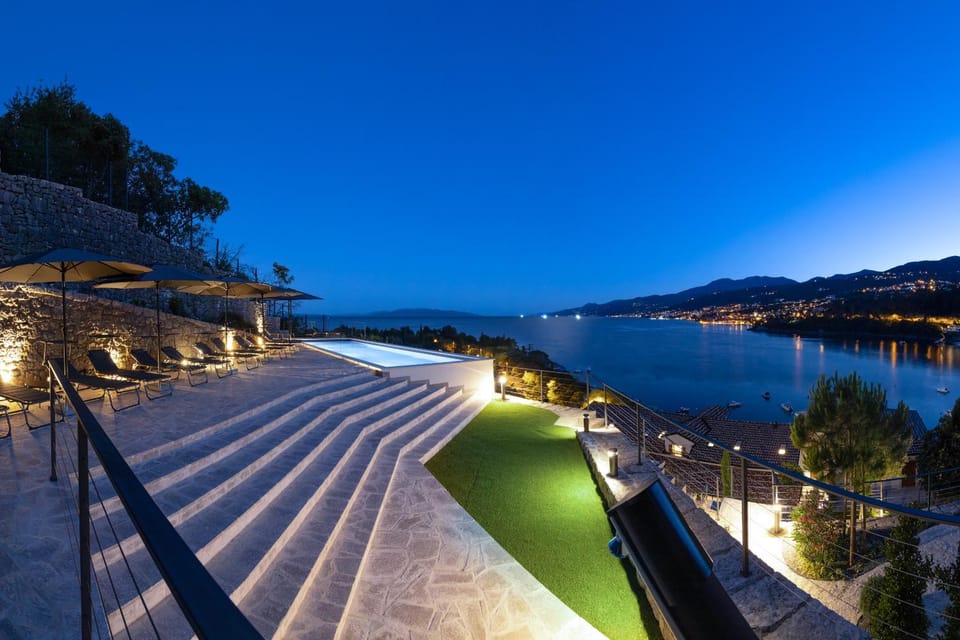 Night, Sea view