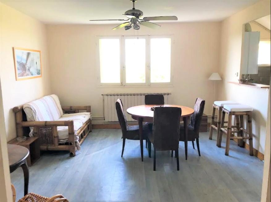 Appartement vue sur baie et océan, 100 m de la plage et du centre par chemin privé Apartment in Arcachon
