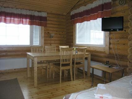 Seating area, Dining area
