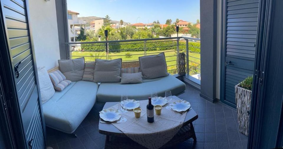 Balcony/Terrace, Seating area