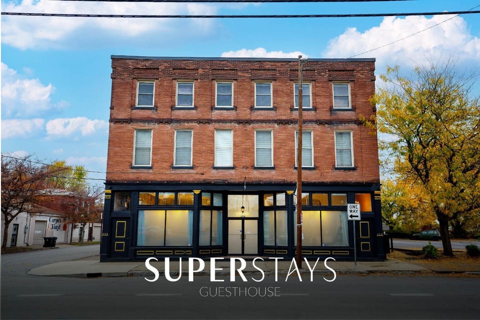 Swepson Guesthouse KING Sleep42 15BR 10BA 22Beds House in Jefferson County