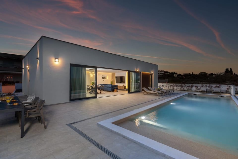 Swimming pool, Sunset