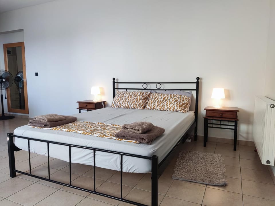 Yiorgos, amazing sunset view house Apartment in Kos
