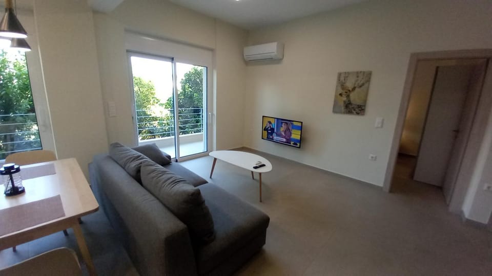 King AGIS 2 Apartment in Peloponnese Region