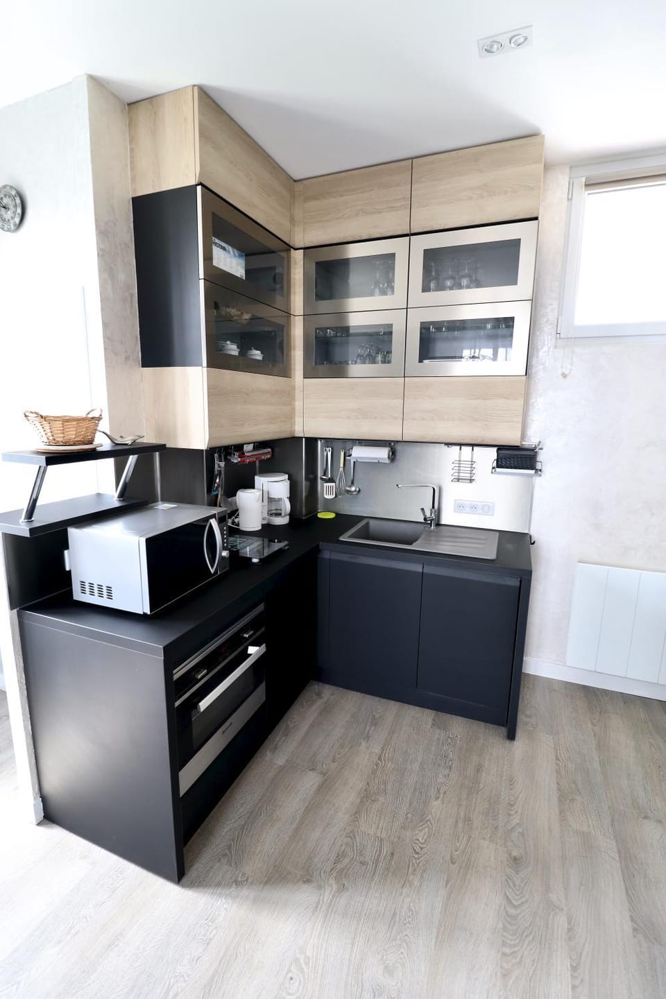 Le Bercail : Apt avec balcon et parking, vue phare! Apartment in Hauts-de-France