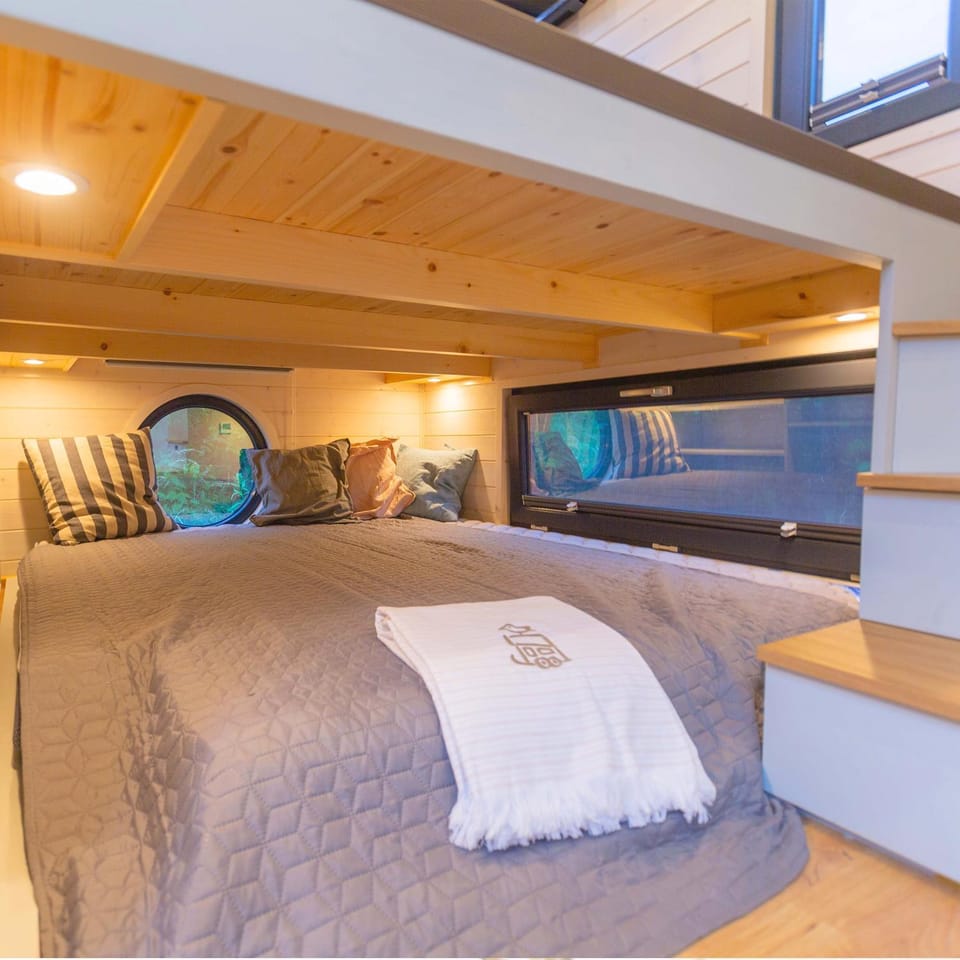 Bed, Bedroom, bunk bed