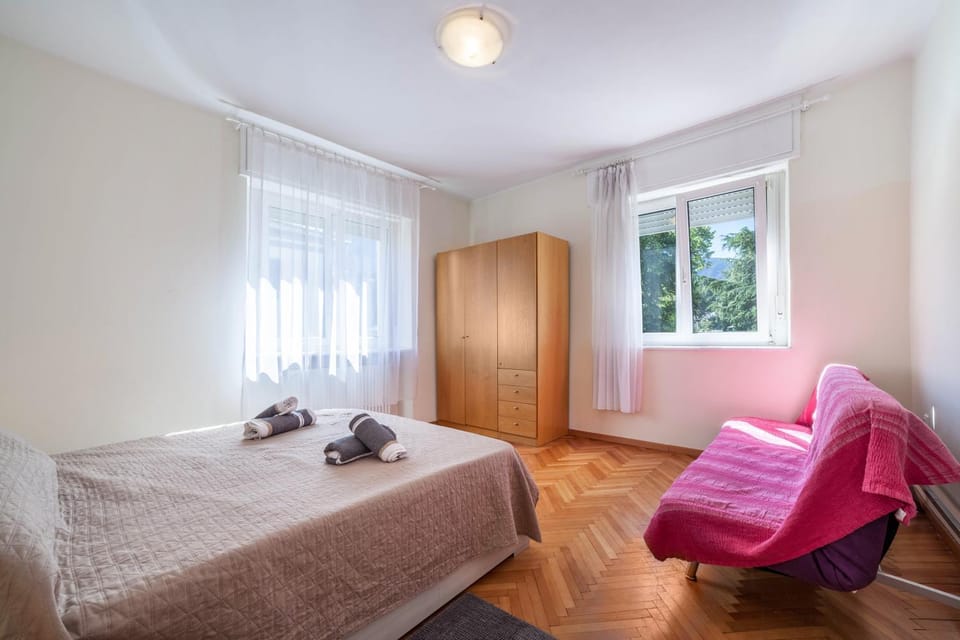 Living room, Bedroom