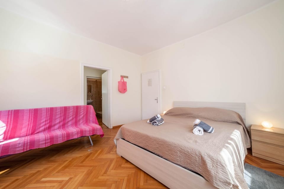 Living room, Bedroom