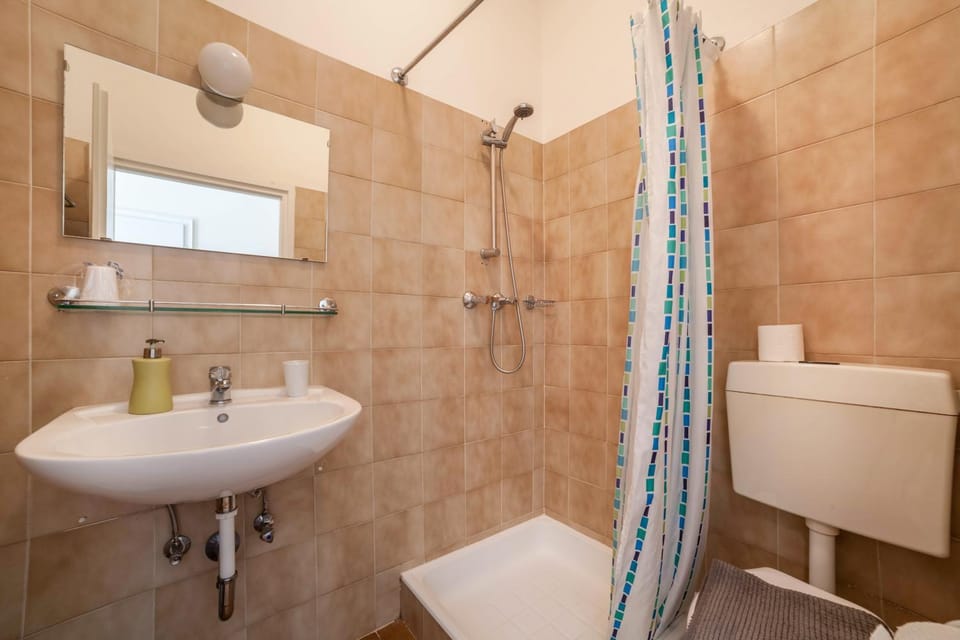 Bathroom, Living room
